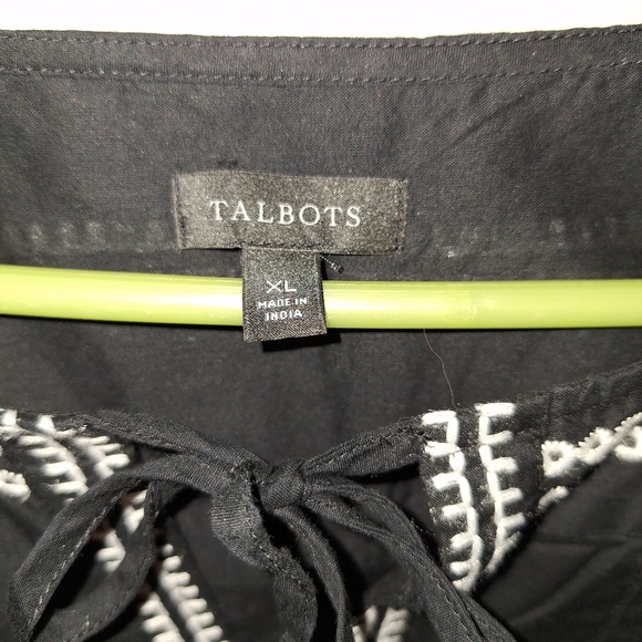 Talbots Tunic Black peasant top with white embroidery sleeve detail Size XL - Picture 5 of 5